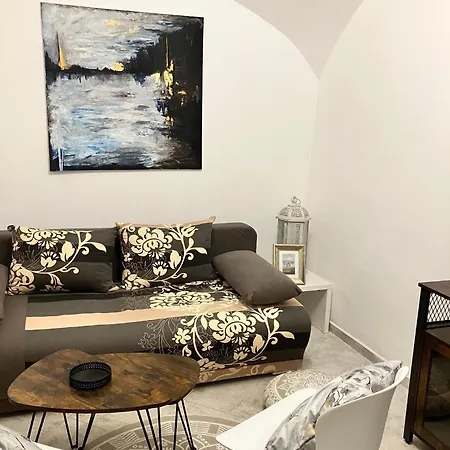 Cozy Medieval Nest Appartement